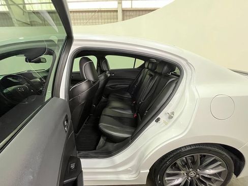 Used 2019 Acura ILX FWD image 18