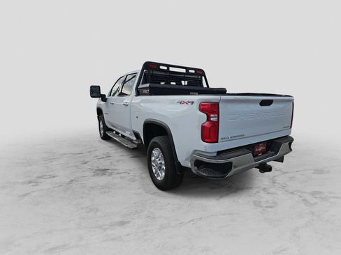 Used 2021 Chevrolet Silverado 2500 LTZ image 6