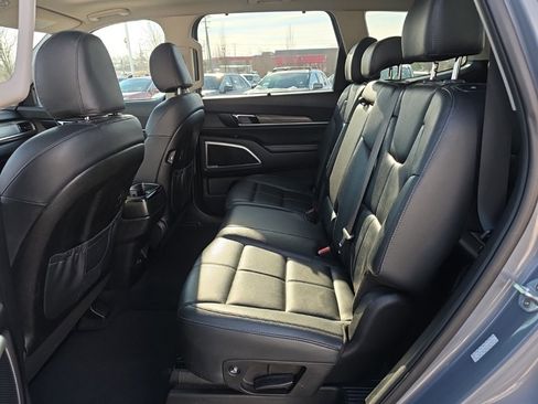 Used 2020 Kia Telluride EX image 13