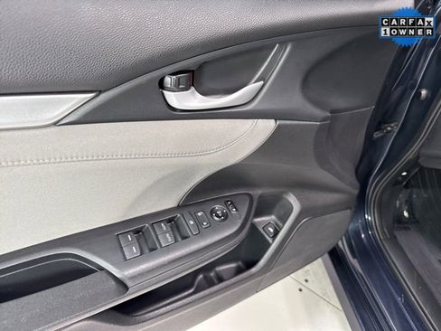 Used 2016 Honda Civic EX image 8