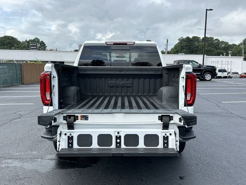 Used 2019 GMC Sierra 1500 SLT w/ SLT Premium Plus Package AWD/4WD image 14