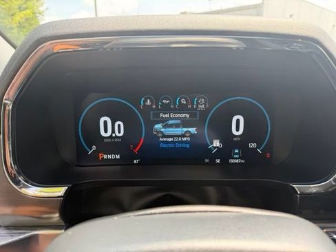 Used 2022 Ford F150 Lariat w/ Equipment Group 502A High AWD/4WD image 20