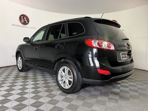 Used 2012 Hyundai Santa Fe SE image 4