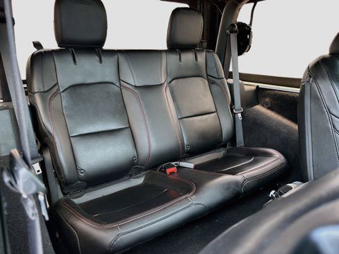 Used 2021 Jeep Wrangler Sport AWD/4WD image 25