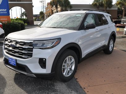 New 2026 Ford Explorer Active w/ Active Comfort Package