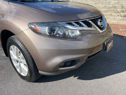 Used 2011 Nissan Murano SV image 6