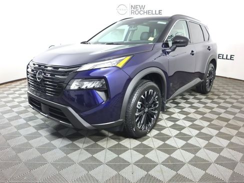 New 2026 Nissan Rogue Dark Armor image 3