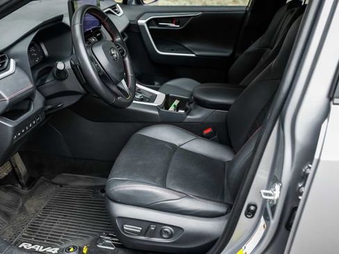 Used 2023 Toyota RAV4 XSE w/ Premium Package AWD/4WD image 24