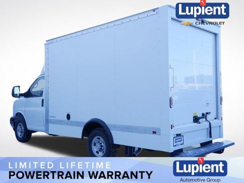 New 2025 Chevrolet Express 3500 w/ Power Convenience Package image 10