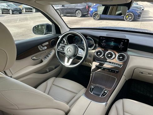 Certified 2022 Mercedes-Benz GLC 300 GLC 300 image 32