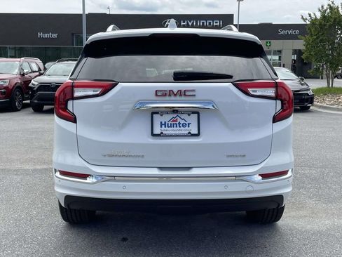 Used 2023 GMC Terrain Denali w/ Denali Premium Package AWD/4WD image 30