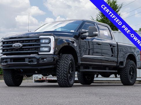 Certified 2024 Ford F250 XLT w/ Black Appearance Package AWD/4WD image 8