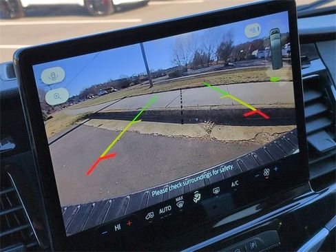 Used 2024 Ford Transit 350 XLT image 26