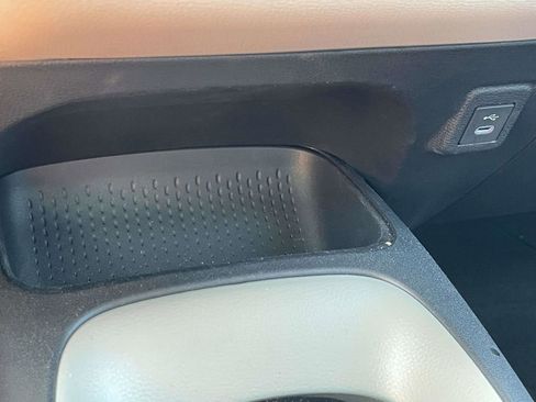 Used 2026 Toyota Corolla LE FWD image 20