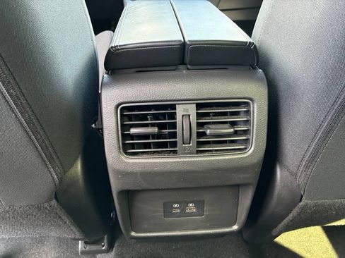 Certified 2023 Nissan Rogue SV AWD/4WD image 25