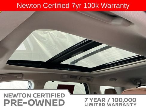 Used 2025 Nissan Pathfinder Platinum AWD/4WD image 12