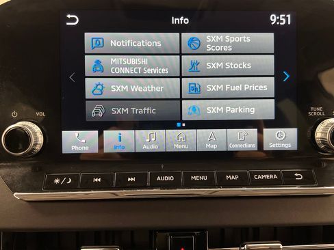 Used 2024 Mitsubishi Outlander SE AWD/4WD image 66
