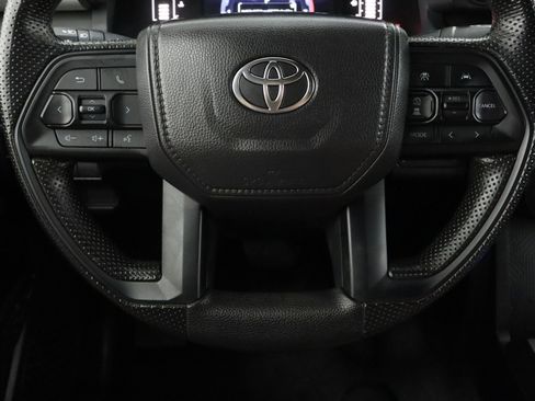 Used 2025 Toyota Tacoma SR5 RWD image 22