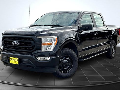 Used 2022 Ford F150 XL w/ Trailer Tow Package image 12