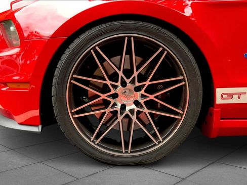 Used 2013 Ford Mustang Shelby GT500 image 9