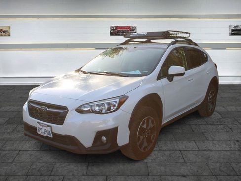 Used 2020 Subaru Crosstrek 2.0i Premium AWD/4WD image 3