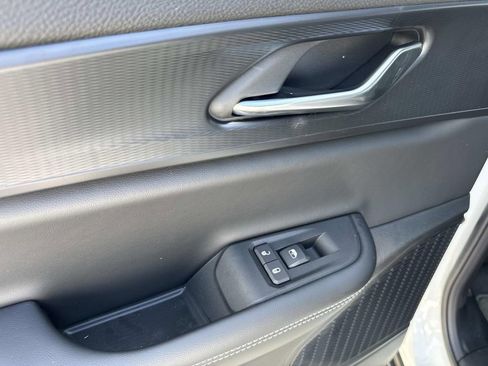 New 2025 Jeep Grand Cherokee Altitude image 29