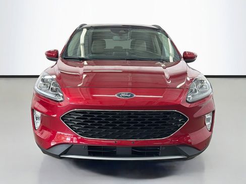 Used 2020 Ford Escape Titanium w/ Titanium Premium Package 2.0 AWD/4WD image 3