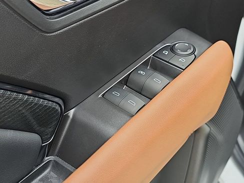 New 2025 GMC Canyon AT4 w/ Nightfall Edition image 37