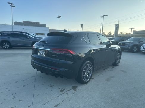 Used 2023 Maserati Grecale GT image 5