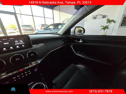 Used 2018 Kia Stinger RWD image 30