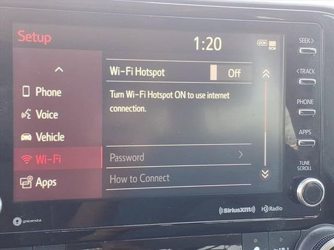 Used 2022 Toyota Highlander XLE image 14