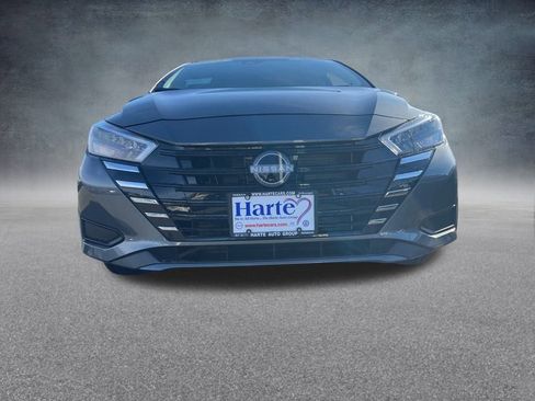 New 2025 Nissan Versa SV image 8