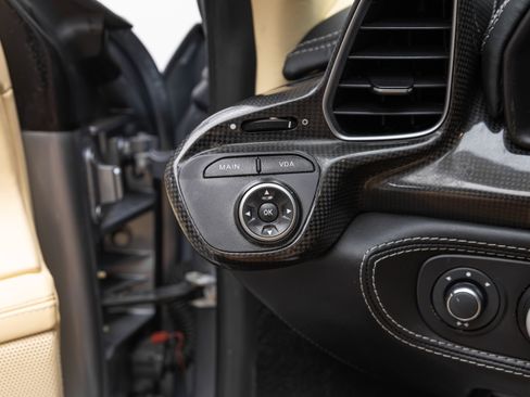Used 2013 Ferrari 458 Spider RWD image 23
