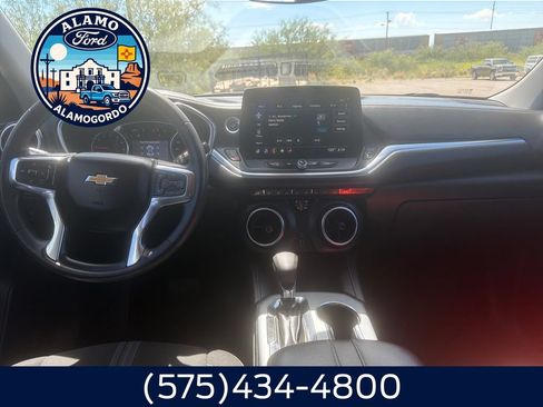 Used 2023 Chevrolet Blazer LT FWD image 12