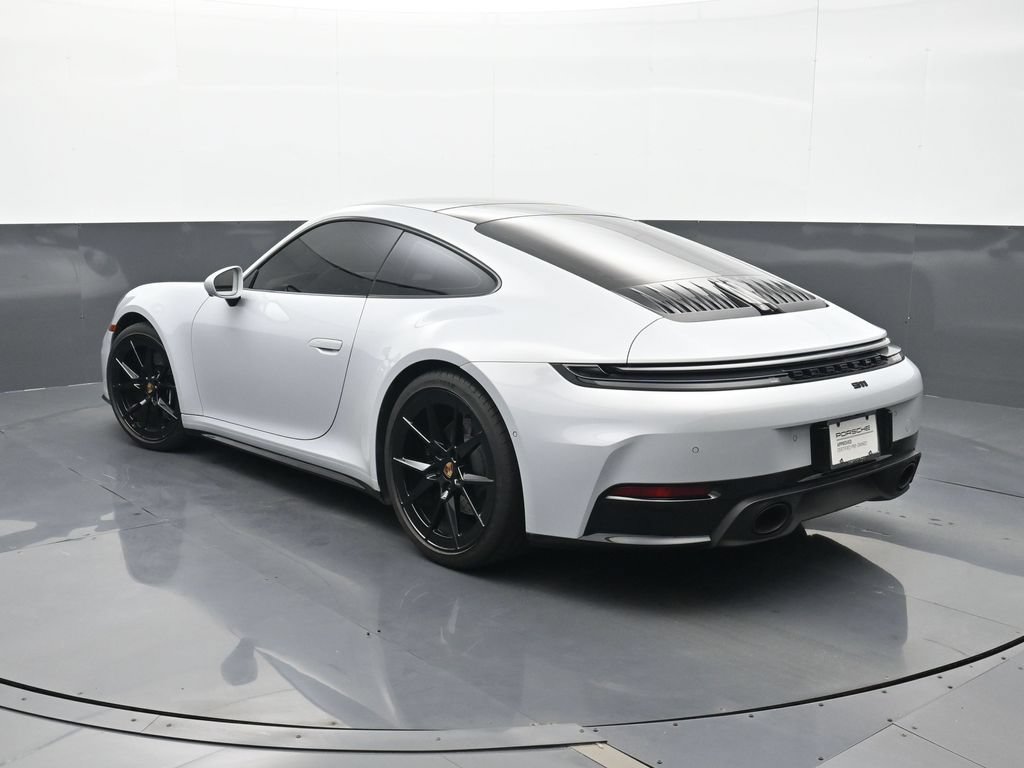 Certified 2025 Porsche 911 Carrera RWD image 3