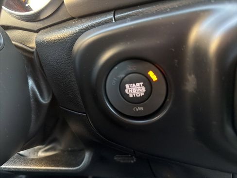 Certified 2023 Jeep Wrangler Sport S image 10