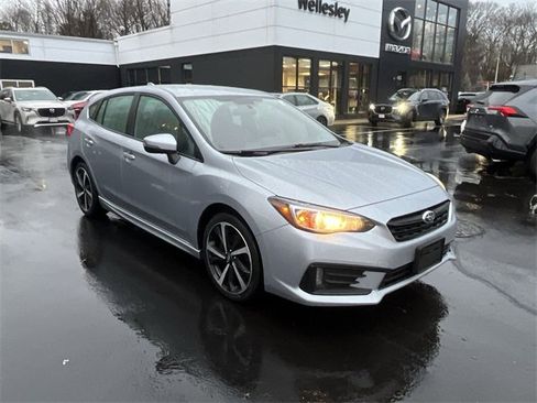 Used 2021 Subaru Impreza 2.0i Sport image 2