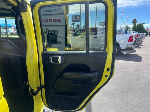 Used 2023 Jeep Wrangler Unlimited Sahara AWD/4WD image 47