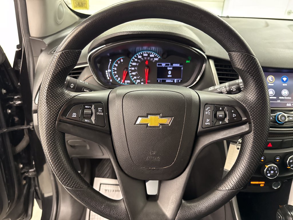 Used 2020 Chevrolet Trax LS w/ Tint and Cruise Package FWD image 15