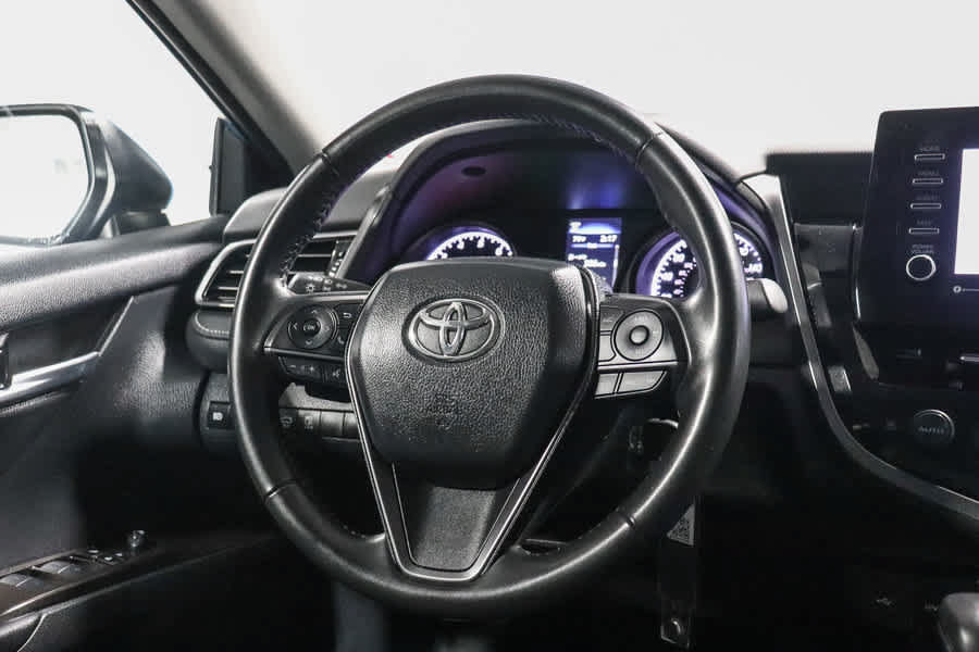 Certified 2024 Toyota Camry SE FWD image 17