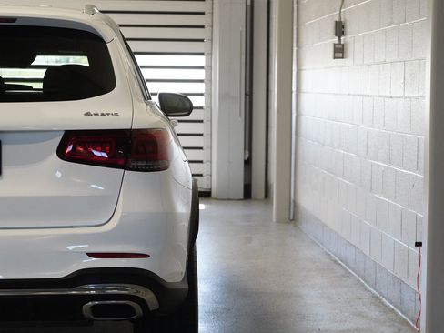 Certified 2022 Mercedes-Benz GLC 300 4MATIC image 10