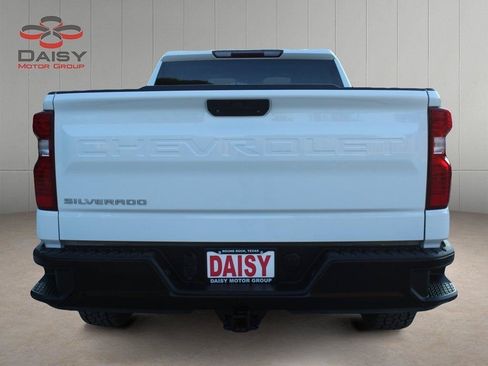 Used 2021 Chevrolet Silverado 1500 W/T w/ WT Value Package AWD/4WD image 6