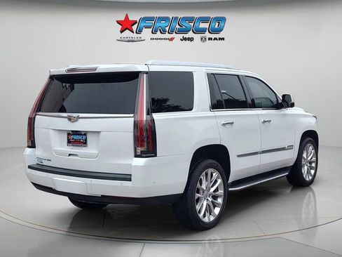 Used 2019 Cadillac Escalade Premium Luxury RWD image 7