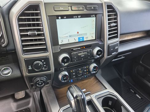Used 2018 Ford F150 Limited w/ Trailer Tow Package AWD/4WD image 26