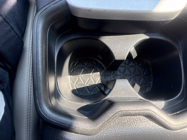 Used 2021 Toyota RAV4 XLE Premium AWD/4WD image 20