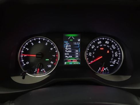 Used 2022 Toyota RAV4 XLE w/ Convenience Package AWD/4WD image 19