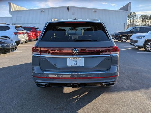 New 2026 Volkswagen Atlas SEL Premium R-Line image 4