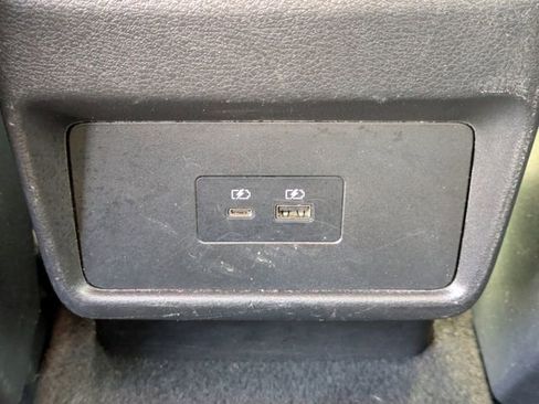 Used 2023 Nissan Rogue SV image 14