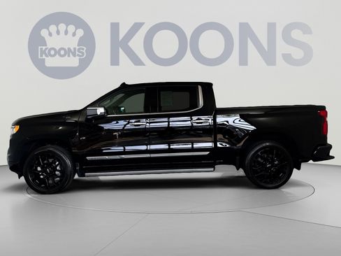 Used 2024 Chevrolet Silverado 1500 High Country AWD/4WD image 2