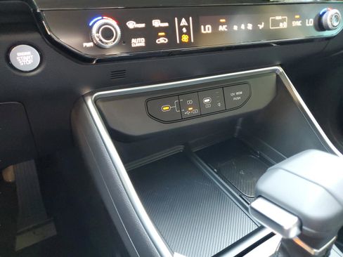 New 2026 Kia Carnival SX Prestige image 13